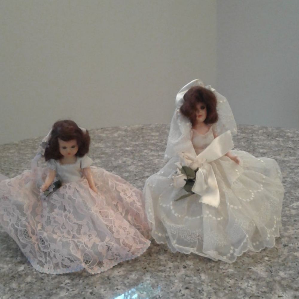 2 VINTAGE dolls